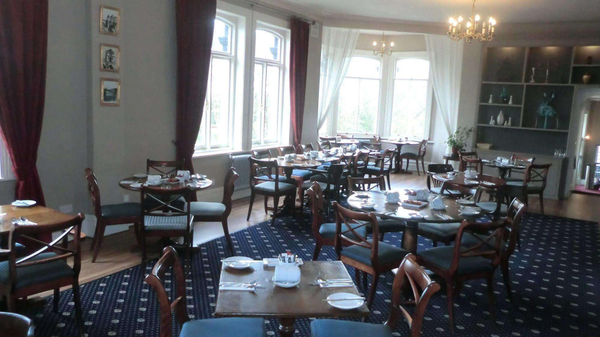 The Royal Hotel Llangollen Εξωτερικό φωτογραφία