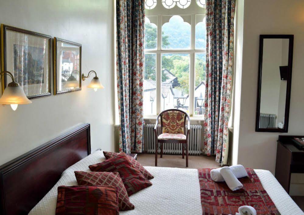 The Royal Hotel Llangollen Εξωτερικό φωτογραφία