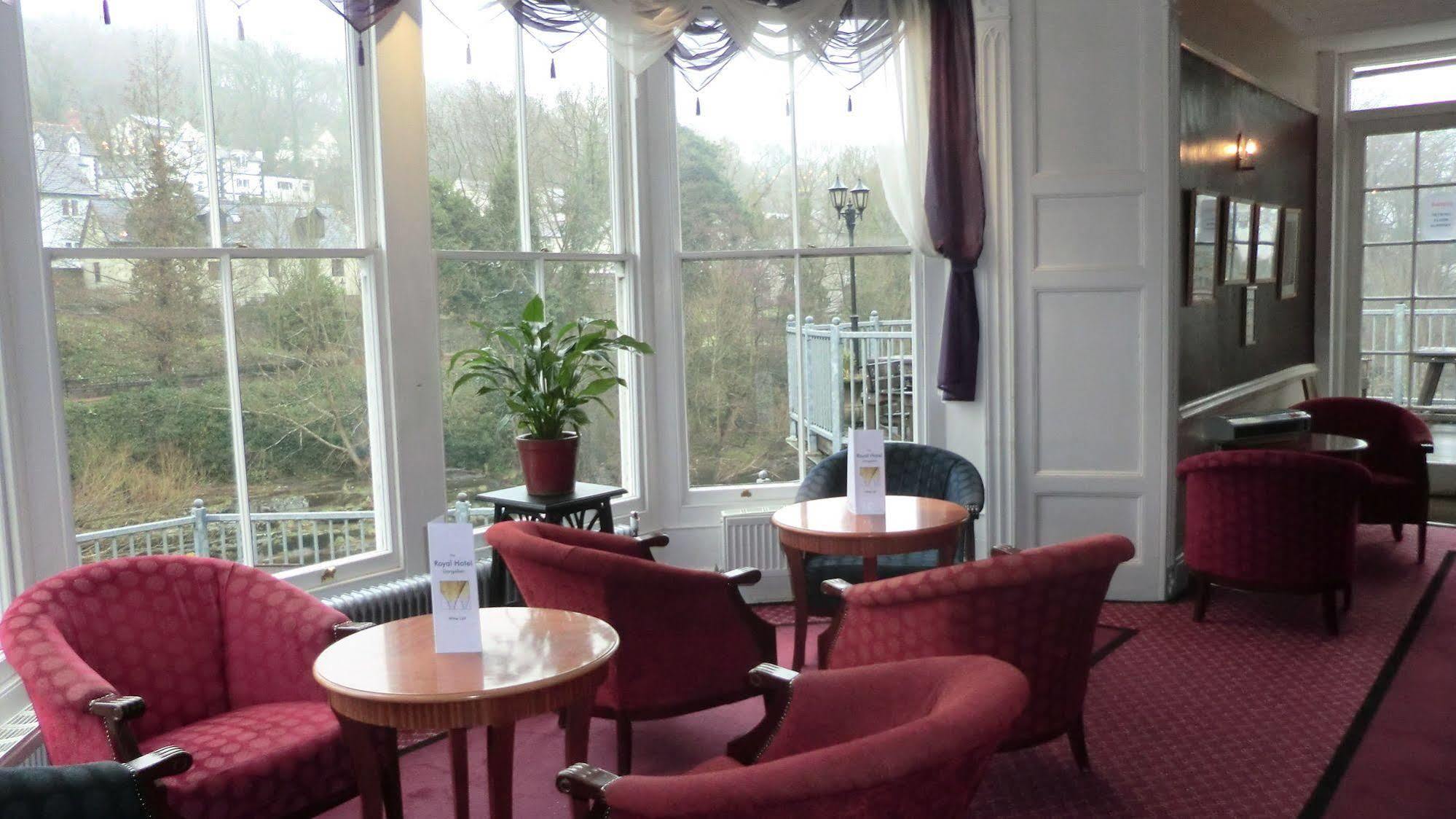The Royal Hotel Llangollen Εξωτερικό φωτογραφία
