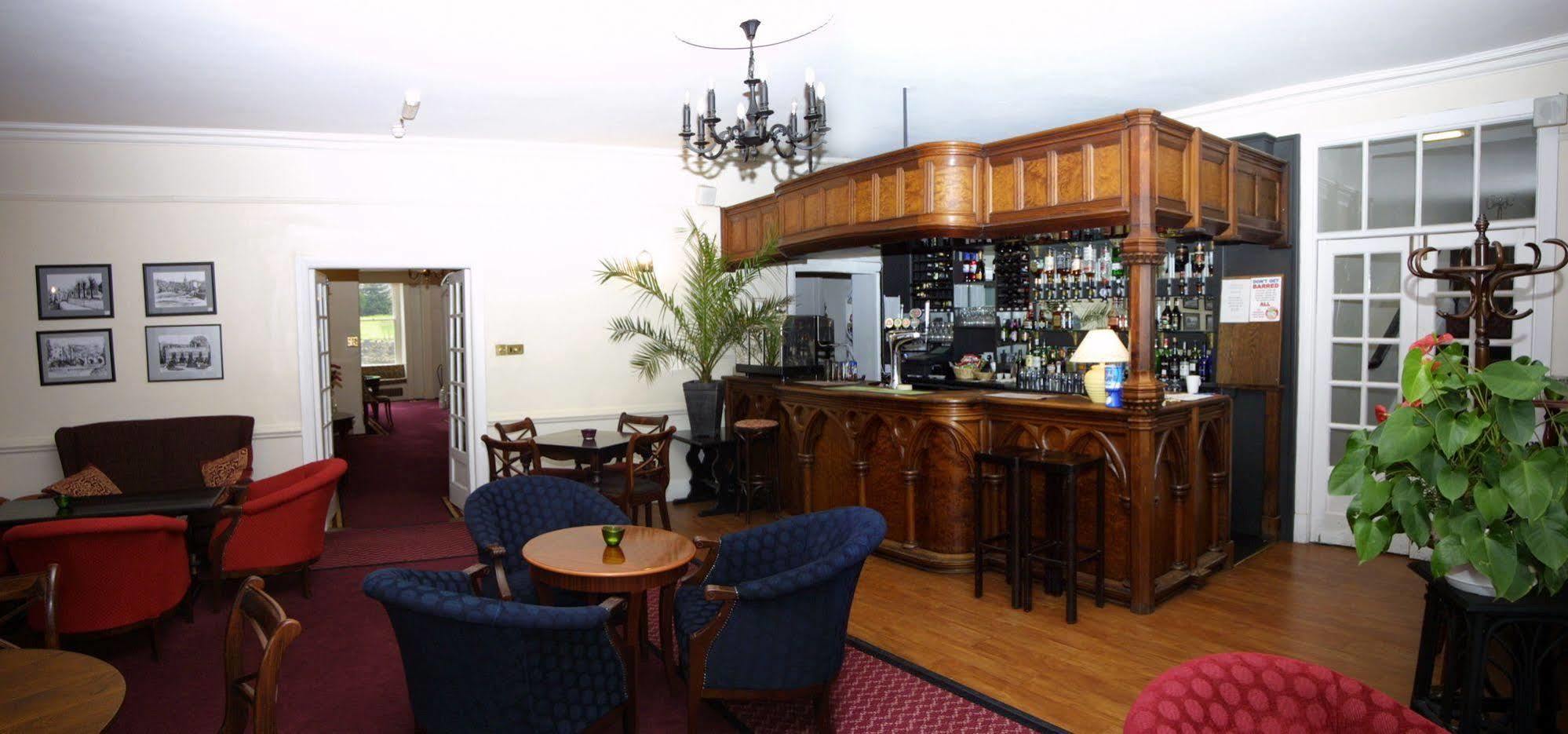 The Royal Hotel Llangollen Εξωτερικό φωτογραφία