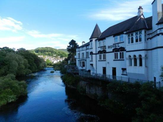 The Royal Hotel Llangollen Εξωτερικό φωτογραφία