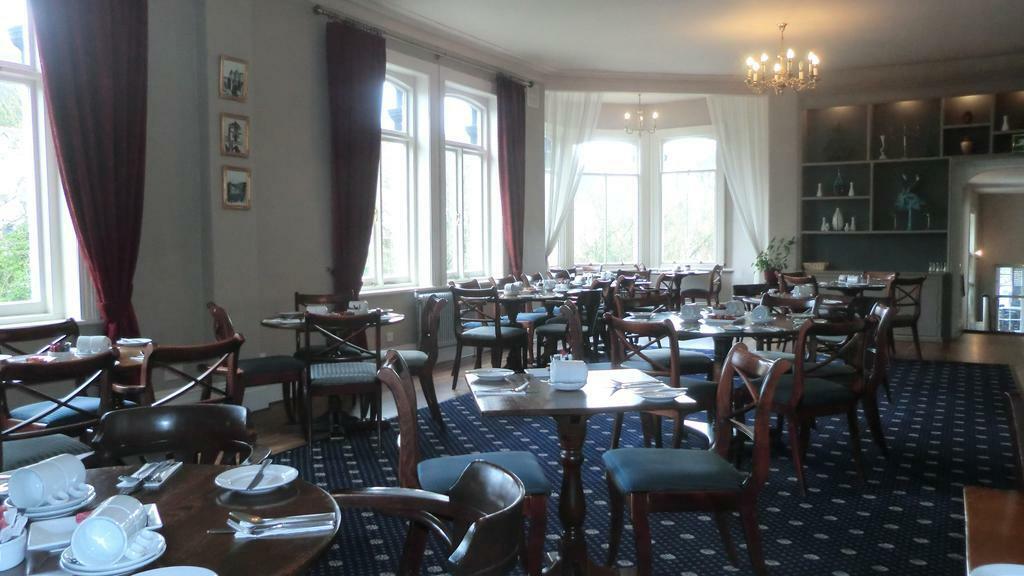 The Royal Hotel Llangollen Εξωτερικό φωτογραφία
